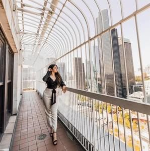 Meet your Posher, Casandra